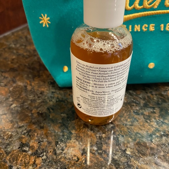 Kiehl’s Bundle (NWOT) - Picture 3 of 6